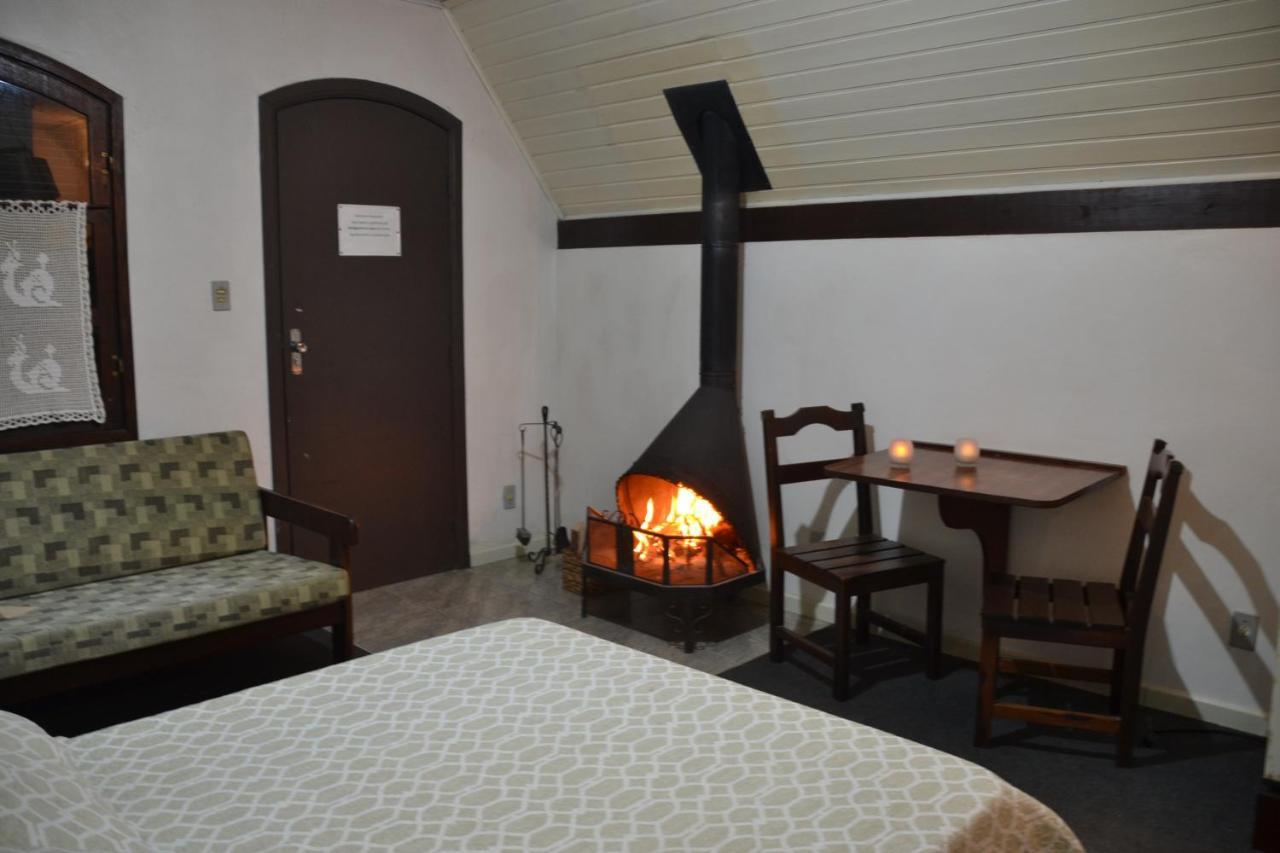One-Bedroom Chalet,653381202:JPEG